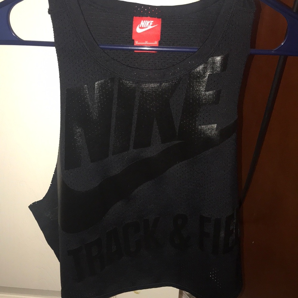 Nike Crop Tank